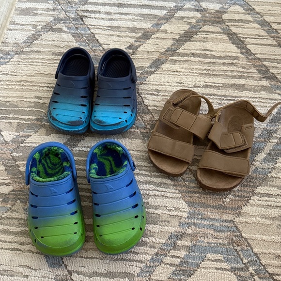 Shoe bundle - Picture 1 of 12